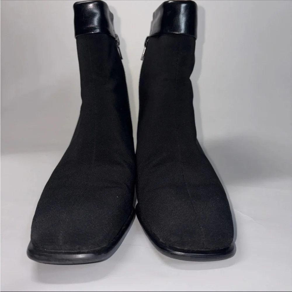 Stuart Weitzman 7 M GoreTex Chlesea Ankle Boots Rain Boots Side Zippers
